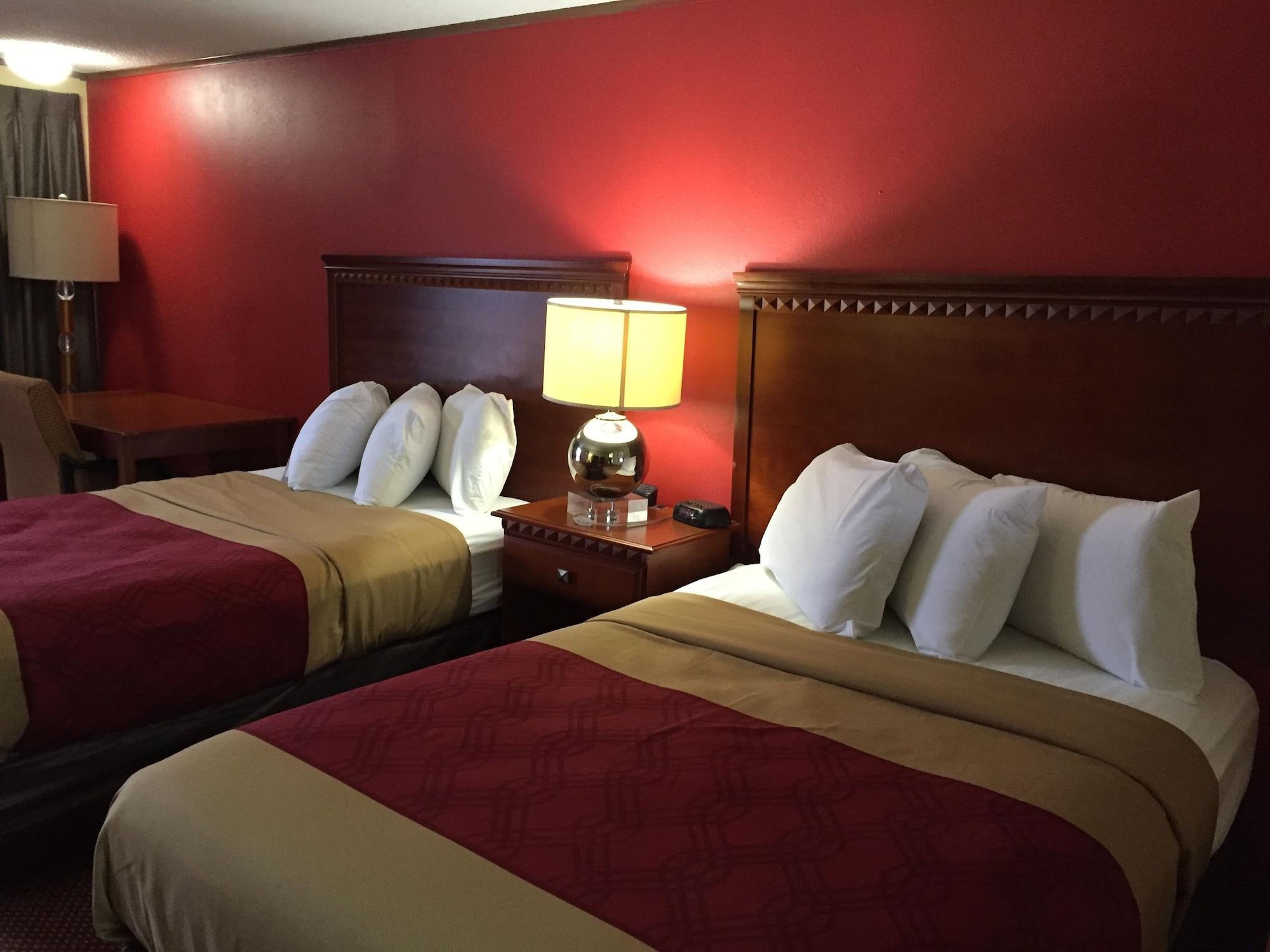 Econo Lodge Норуолк Экстерьер фото