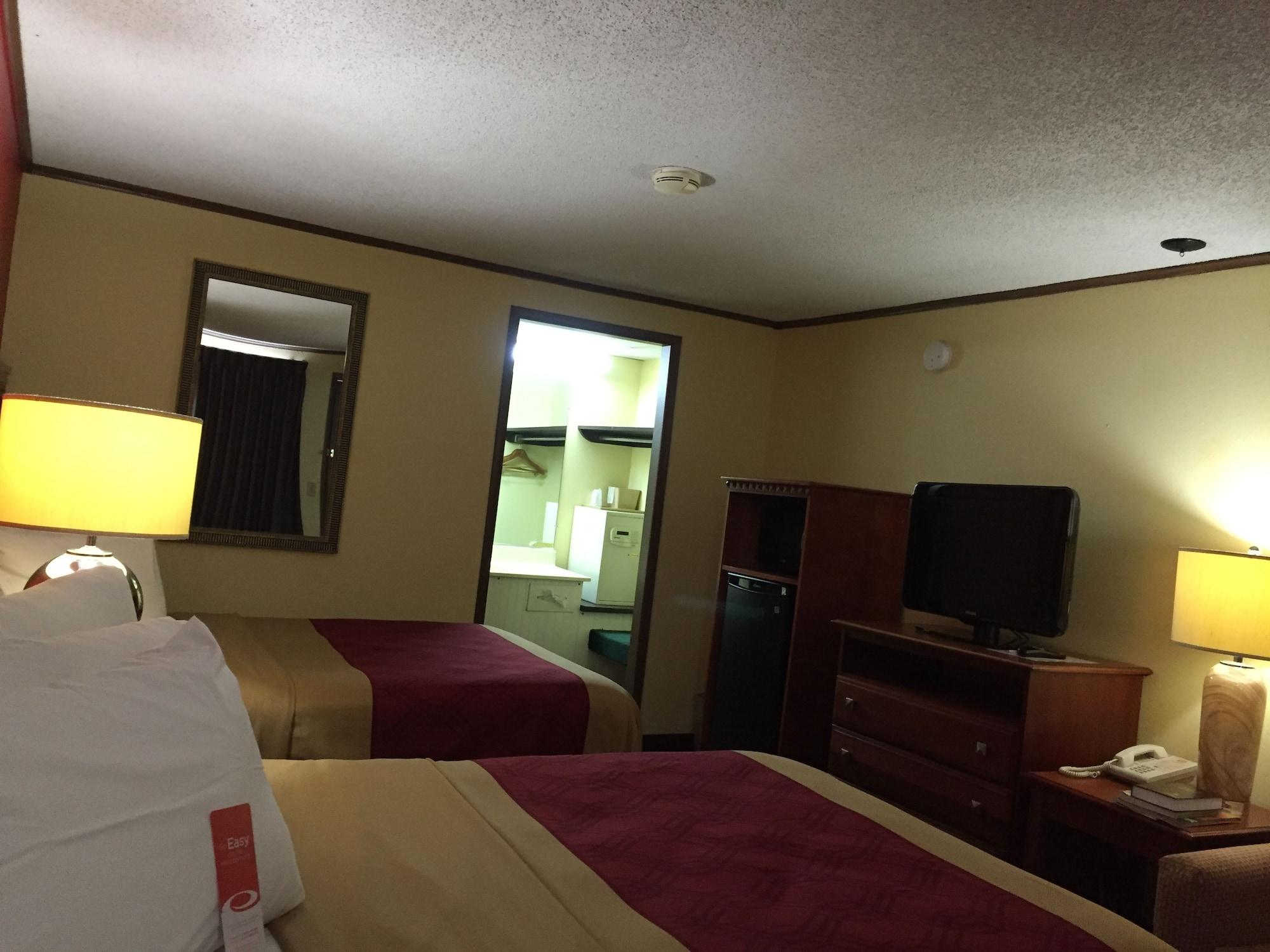 Econo Lodge Норуолк Экстерьер фото
